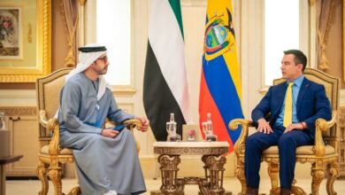 عبدالله بن زايد ورئيس الإكوادور يبحثان تعزيز علاقات التعاون بين البلدين