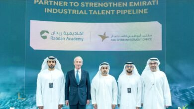 تعاون بين "أبوظبي للاستثمار" وأكاديمية ربدان لتمكين الكفاءات الوطنية في القطاع الصناعي