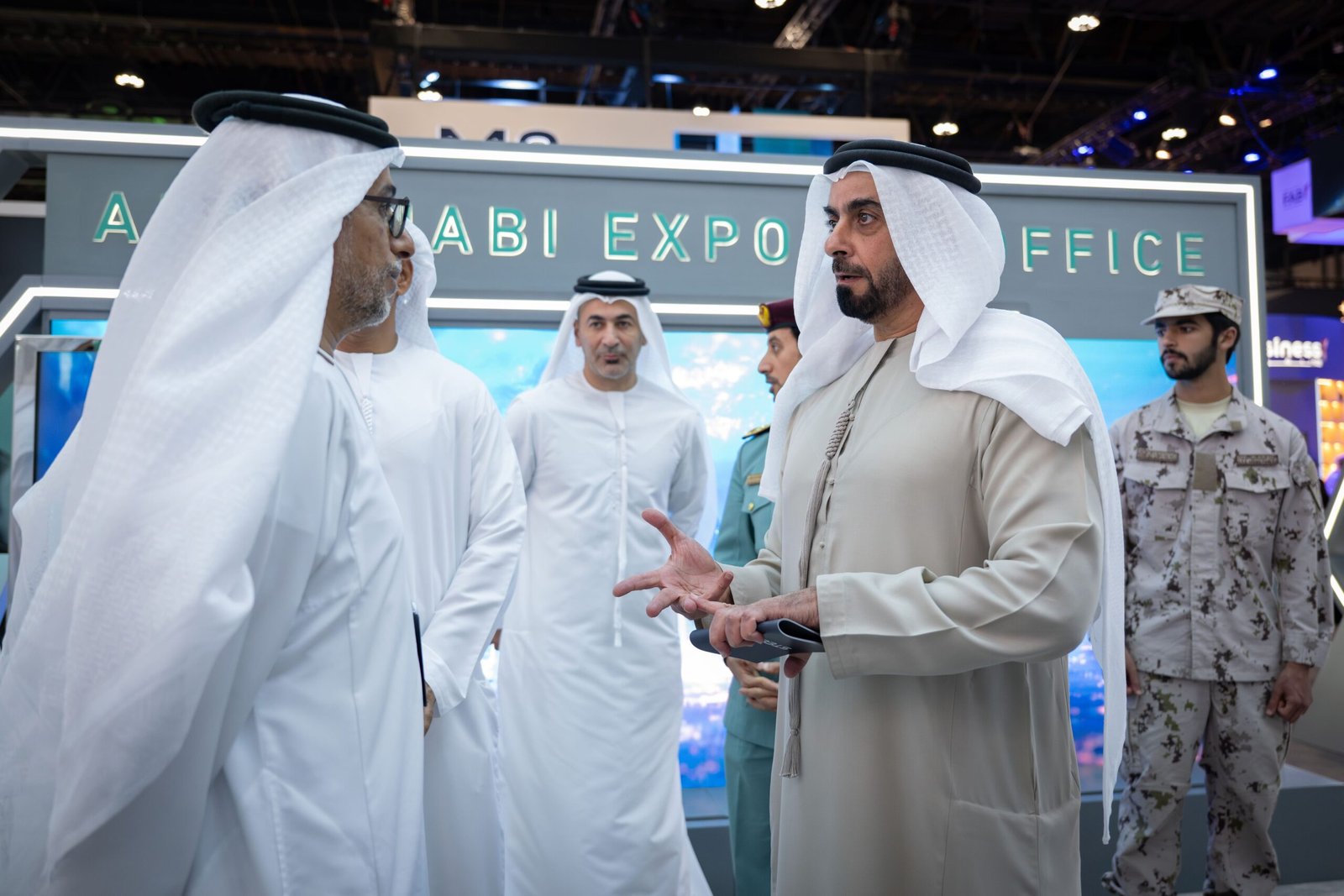 سيف بن زايد