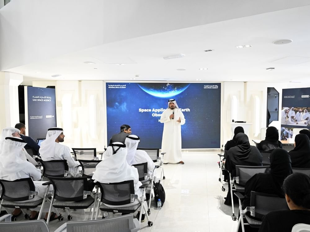 وكالة الإمارات للفضاء تستضيف الدفعة الـ 2 من مسار تطبيقات الفضاء-مراقبة الأرض