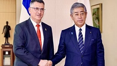 وزير خارجية اليابان يعرب عن قلقه البالغ إزاء الوضع الإنساني في غزة