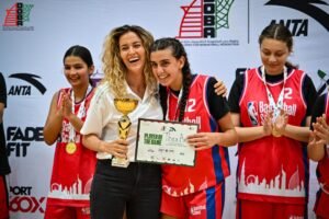 1500 لاعب ولاعبة يرسمون لوحة النجاح لبطولة دبي المفتوحة لأكاديميات كرة السلة