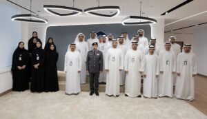 قائد عام شرطة أبوظبي يطلع على منظومة عمل مركز أبوظبي لإدارة المواد الخطرة 2 قائد عام شرطة أبوظبي يطلع على منظومة عمل مركز أبوظبي لإدارة المواد الخطرة