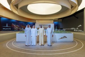 محمد بن راشد يشهد الاحتفال بوضع حجر الأساس لبدء تنفيذ الخط الأزرق لمترو دبي