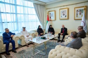 تعاون بين "جمعية الصحفيين" و"جامعة زايد" لتأهيل طلبة الإعلام