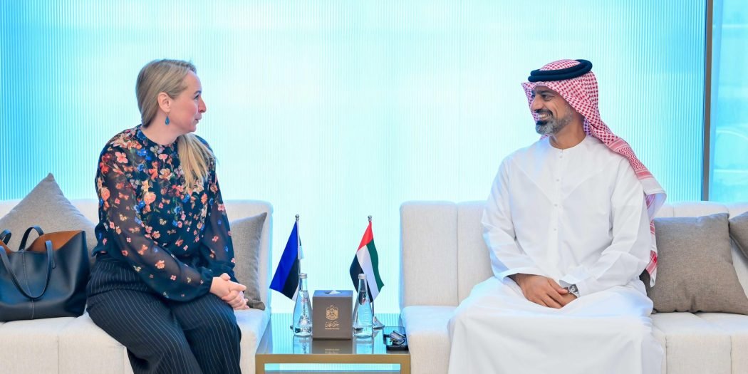 عمار بن حميد يستقبل سفيرة جمهورية أستونيا لدى الدولة 1 عمار بن حميد يستقبل سفيرة جمهورية أستونيا لدى الدولة
