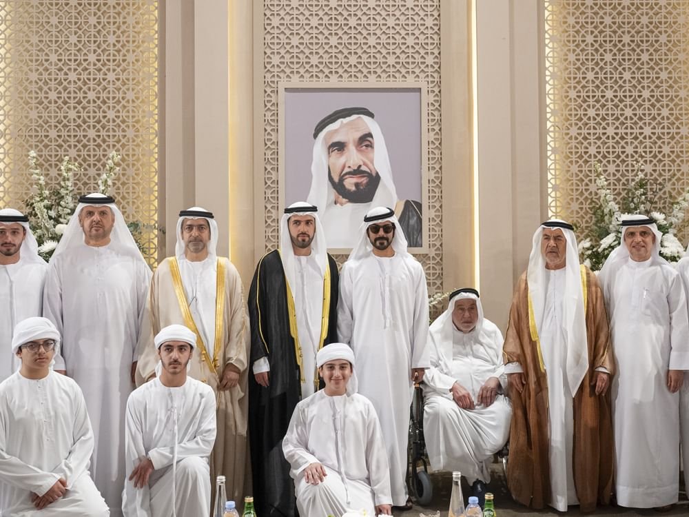 خليفة بن طحنون يحضر حفل استقبال بمناسبة زفاف محمد يونس حاجي عبدالله الخوري 1 خليفة بن طحنون يحضر حفل استقبال بمناسبة زفاف محمد يونس حاجي عبدالله الخوري