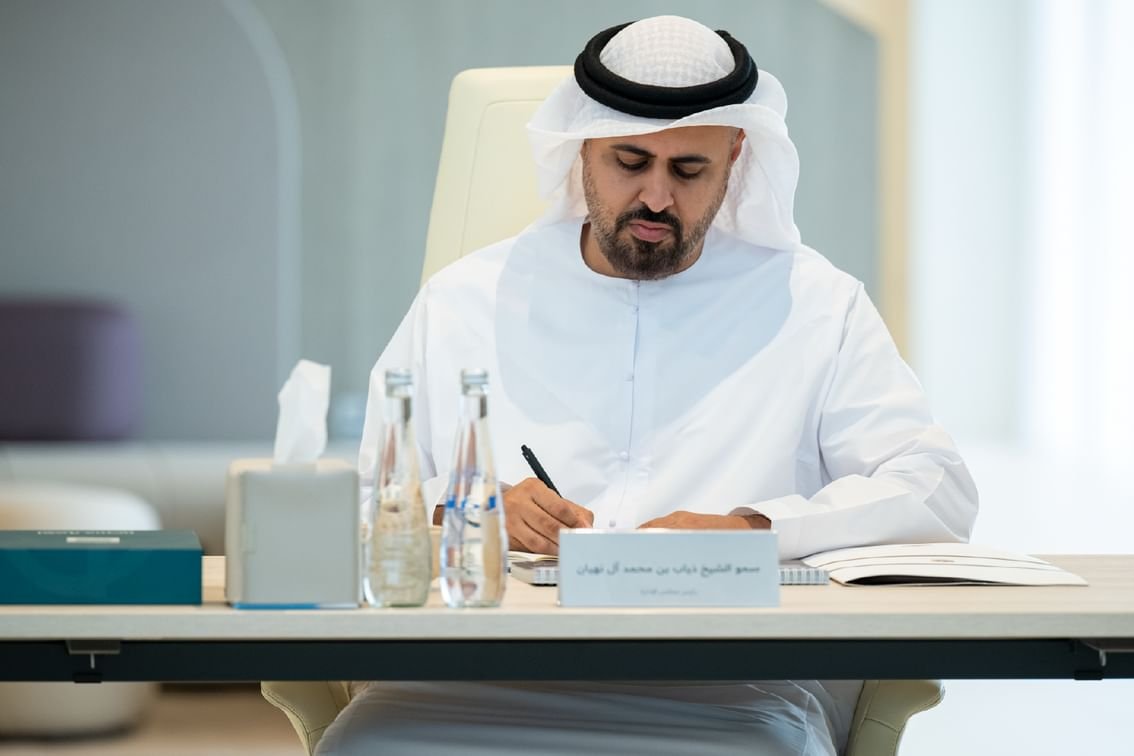 ذياب بن محمد بن زايد يترأس الاجتماع الأول لمجلس إدارة مؤسسة الإمارات لعام 2025 1 ذياب بن محمد