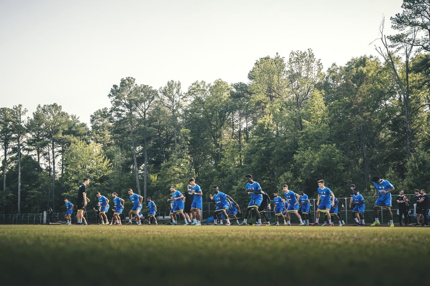 نادي العين يبدأ معسكره في واشنطن استعدادا لمونديال الأندية