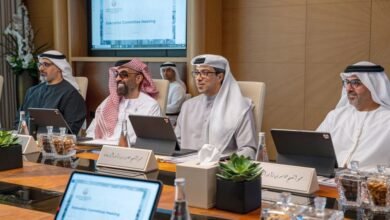بحضور منصور بن زايد وخالد بن محمد بن زايد.. طحنون بن زايد يترأس اجتماع مجلس الشؤون الاستثمارية