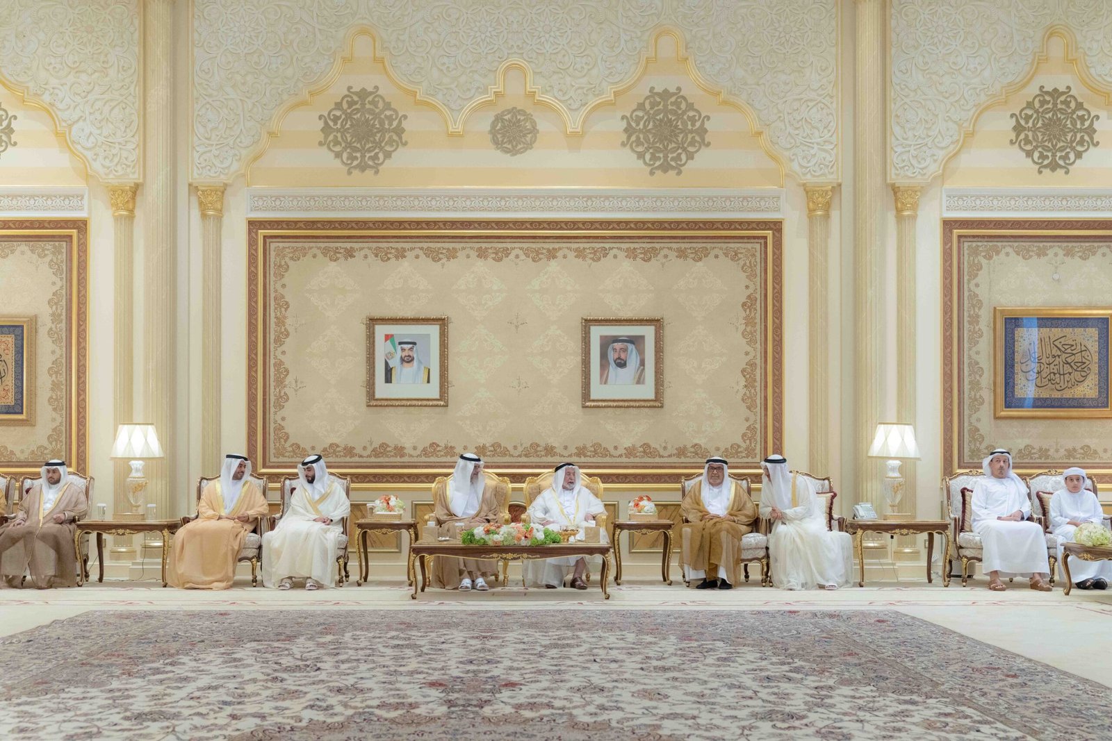 حاكم الشارقة يواصل استقبال المهنئين بعيد الأضحى المبارك