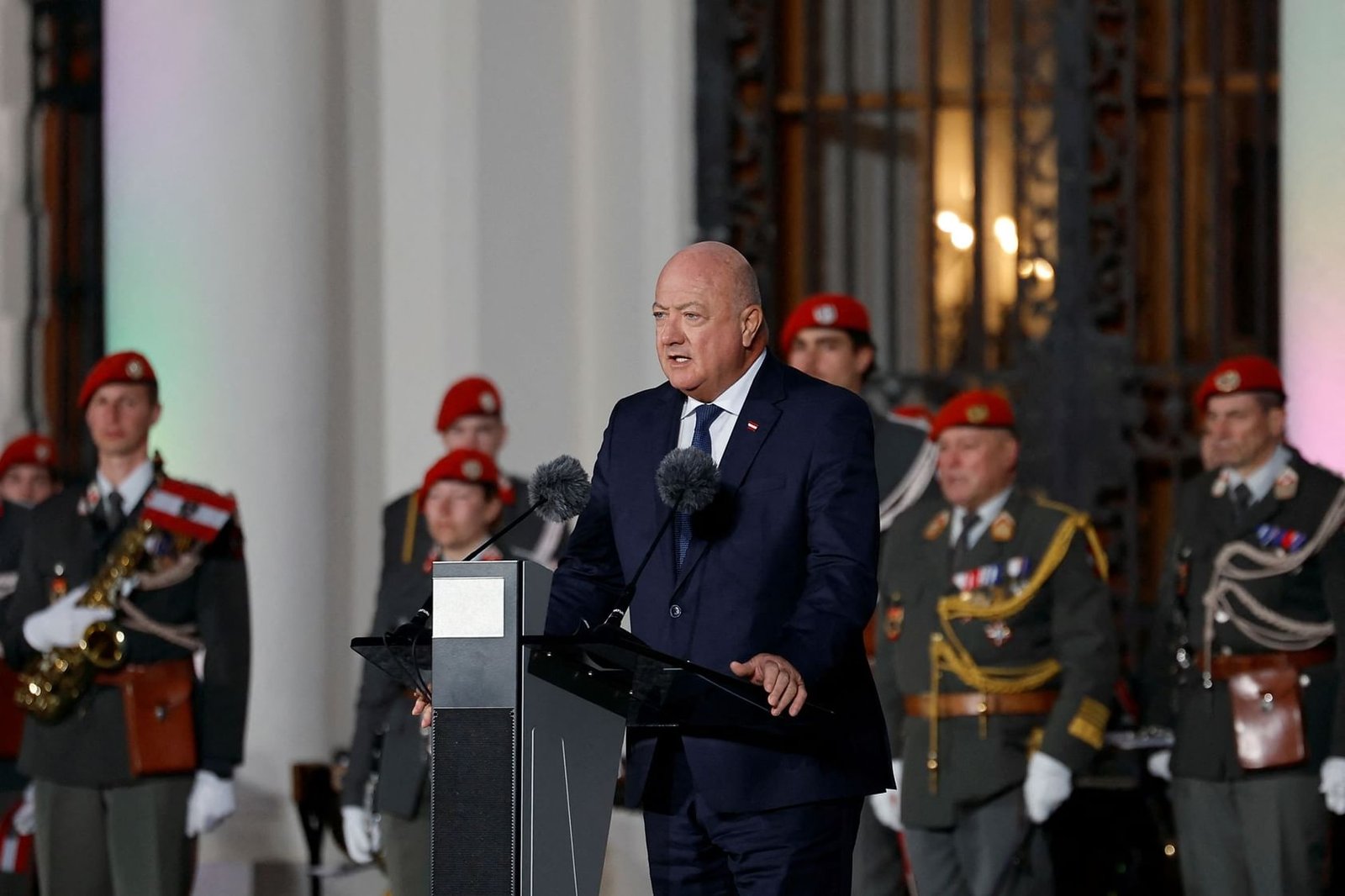 المستشار النمساوي يدعو إلى التهدئة وتجنب التصعيد بين إسرائيل وإيران