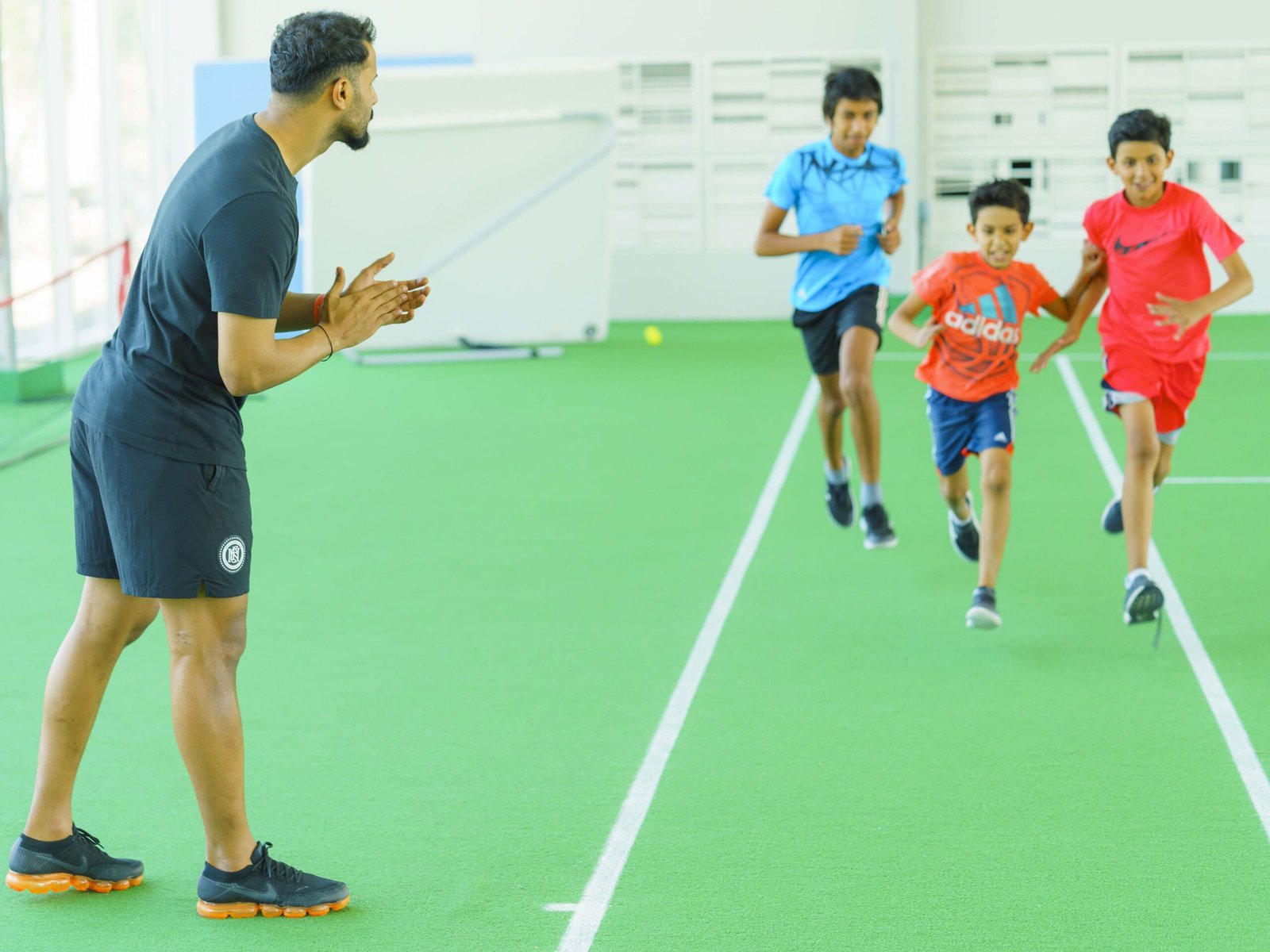 "تنمية المجتمع في أبوظبي" تطلق سياسة حماية الطفل في الجهات الرياضية