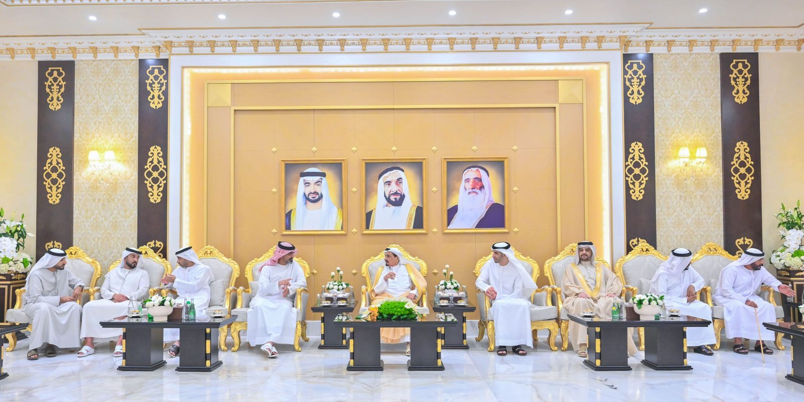 حاكم عجمان ووليّ عهده يواصلان استقبال المهنّئين بعيد الأضحى 1 حاكم عجمان ووليّ عهده يواصلان استقبال المهنّئين بعيد الأضحى