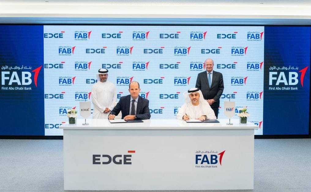 شراكة إستراتيجية بين "ايدج" و"أبوظبي الأول" لبناء منظومة مالية مرنة