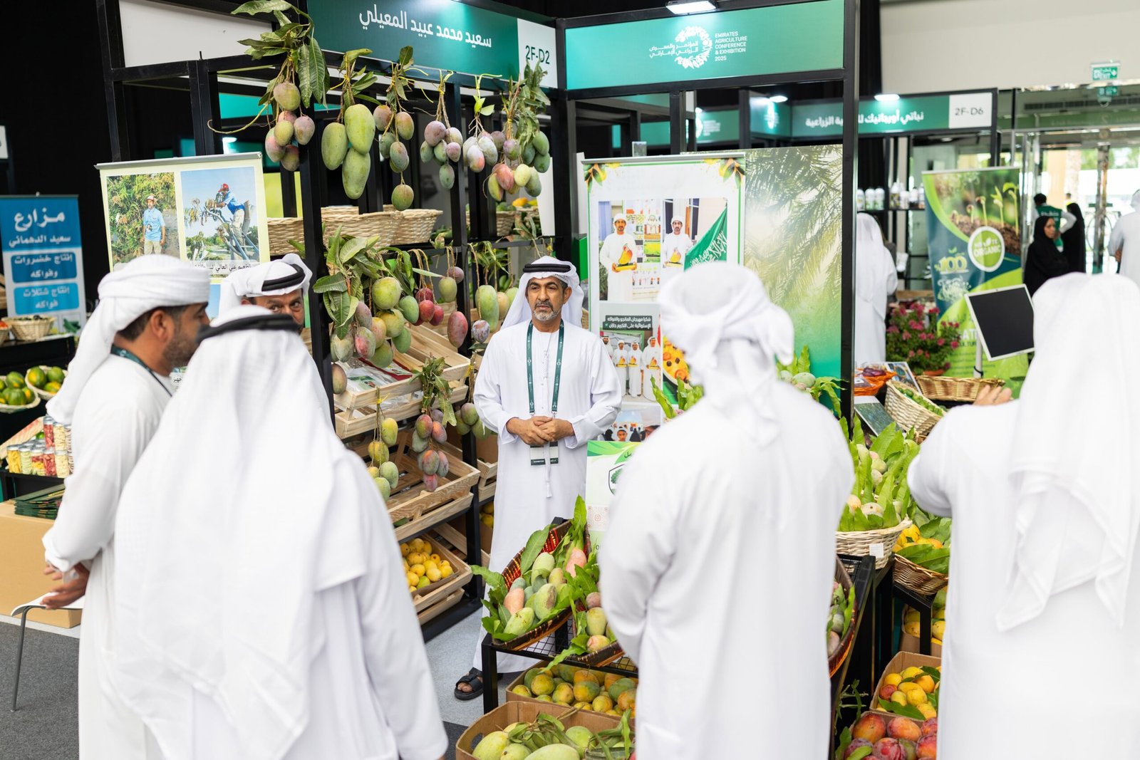 10آلاف زائر لفعاليات المؤتمر و المعرض الزراعي الإماراتي الأول بالعين