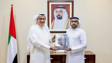 "علاقات الشارقة" وقنصلية الكويت تبحثان العلاقات الثقافية والتعليمية